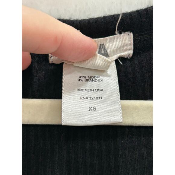 LNA Women's‎ Black Ribbed V Neck Long Sleeve Side Cut Outs Jumpsuit Size XS - Picture 10 of 13